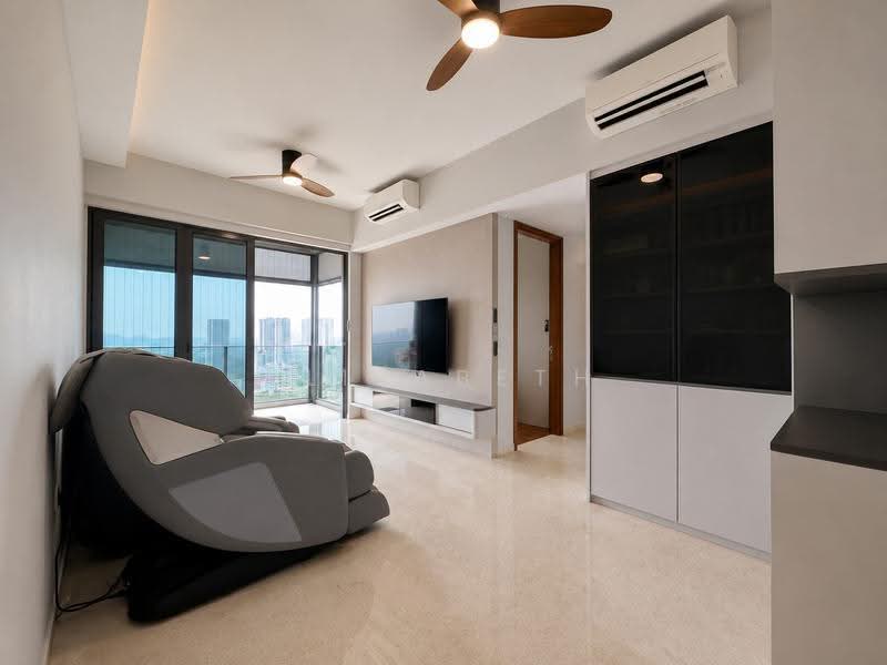 Stirling Residences, 25 Stirling Road, Alexandra / Commonwealth, 3 Bedrooms, 883 sqft, Condominium For Sale, by Elizabeth Poh, 500259354 - Living Room - PropertyGuru.com.sg