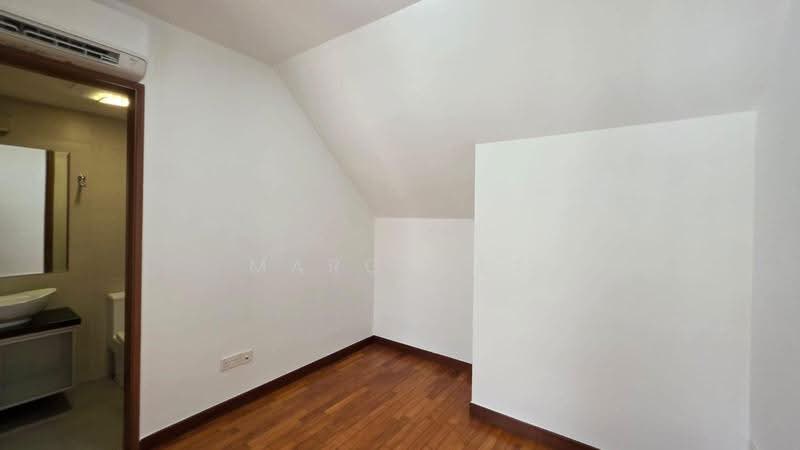 Water Terrace, 50 Lorong Ah Soo, Hougang / Punggol / Sengkang, 5 Bedrooms, 2,712 sqft, Cluster House For Rent, by Margaret Tan, 500259355 - Bathroom - PropertyGuru.com.sg