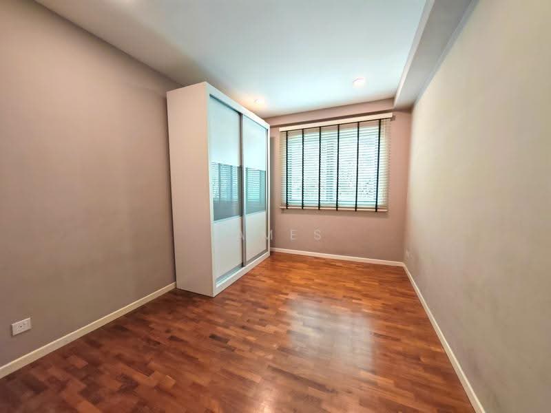 Stratford Court, 41A Bedok Ria Crescent, Bedok / Upper East Coast, 3 Bedrooms, 1,163 sqft, Condominium For Rent, by James Boey, 500259366 - PropertyGuru.com.sg