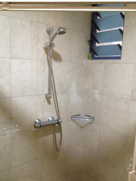 Water Place, 175 Tanjong Rhu Road, East Coast / Marine Parade, 3 Bedrooms, 1,227 sqft, Condominium For Rent, by Cynthia Fung, 500259395 - Bathroom - PropertyGuru.com.sg