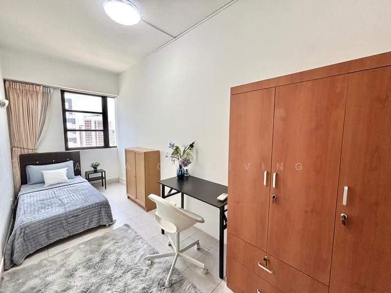 Central Green, 1 Jalan Membina, Alexandra / Commonwealth, Room Rental, 85 sqft, Condominium For Rent, by Asia Coliving, 500259396 - R1 - PropertyGuru.com.sg