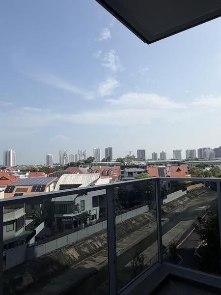 Grand Dunman, 18 Dunman Road, East Coast / Marine Parade, 3 Bedrooms, 1,119 sqft, Condominium For Rent, by Yenn Ni, 500259405 - View - PropertyGuru.com.sg