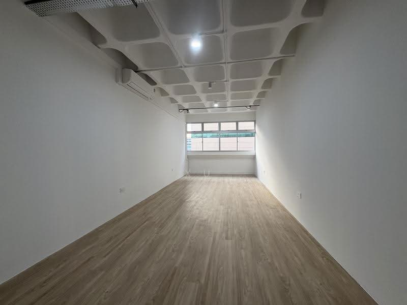 Valiant Industrial Building, 30 Kallang Pudding Road, Macpherson / Potong Pasir, 480 sqft, Light Industrial (B1) For Rent, by XU ANSON, 500259422 - Interior - CommercialGuru.com.sg