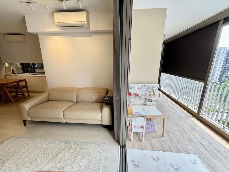 Treasure Crest, 60 Anchorvale Crescent, Hougang / Punggol / Sengkang, 3 Bedrooms, 1,152 sqft, Condominium For Sale, by Mark Foo, 500259432 - Living Room - PropertyGuru.com.sg