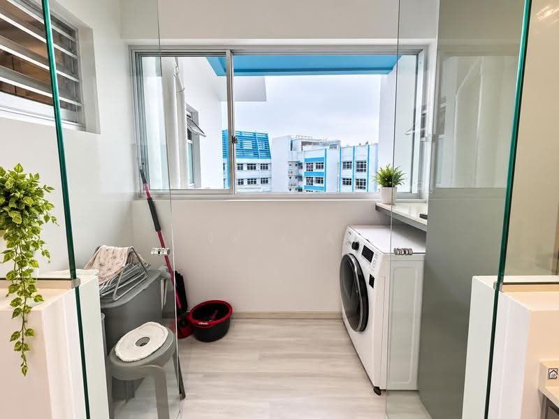 994C Buangkok Link, 994C Buangkok Link, Hougang / Punggol / Sengkang, 2 Bedrooms, 1,001 sqft, HDB Flat For Sale, by Trixia Chua, 500259433 - Balcony - PropertyGuru.com.sg
