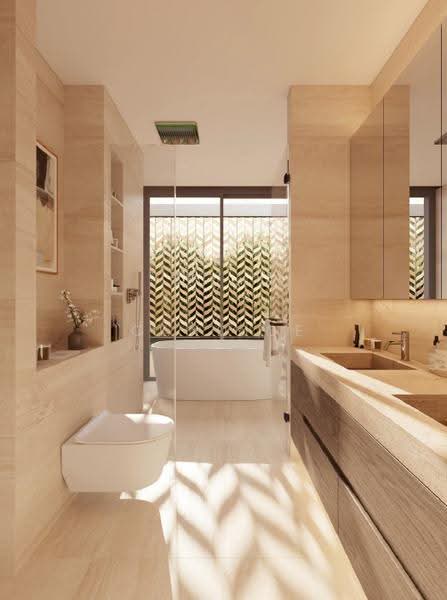 TREVOSE VICINITY, Brand new 3 x Detached with Basement, lift & Pool, Tanglin / Holland / Bukit Timah, 5 Bedrooms, 9,400 sqft, Detached House For Sale, by Candice Tan, 500259436 - Bathroom - PropertyGuru.com.sg
