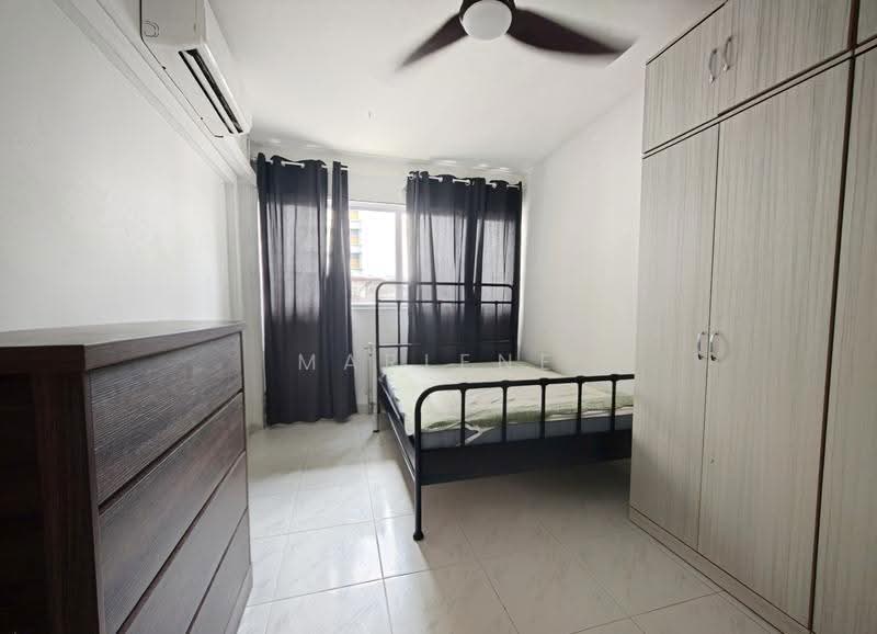 641 Yishun Street 61, 641 Yishun Street 61, Sembawang / Yishun, 3 Bedrooms, 980 sqft, HDB Flat For Sale, by Marlene Chan, 500259450 - Bedroom - PropertyGuru.com.sg