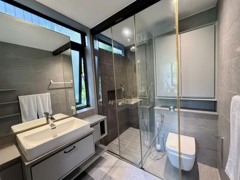 Kandis Residence, 2 Kandis Link, Sembawang / Yishun, 3 Bedrooms, 937 sqft, Condominium For Sale, by Junese See, 500259451 - Bathroom - PropertyGuru.com.sg