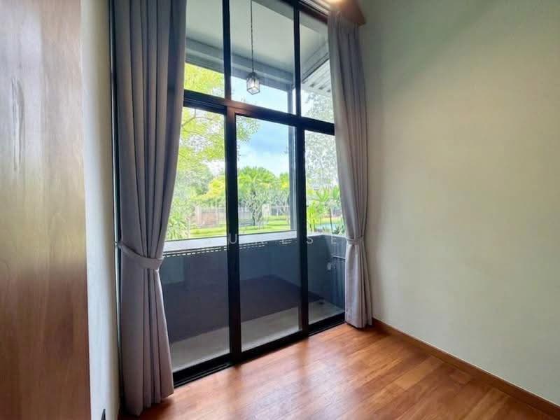Kandis Residence, 2 Kandis Link, Sembawang / Yishun, 3 Bedrooms, 937 sqft, Condominium For Sale, by Junese See, 500259451 - Balcony - PropertyGuru.com.sg