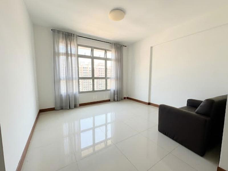 805B Keat Hong Close, 805B Keat Hong Close, Dairy Farm / Bukit Panjang / Choa Chu Kang, 3 Bedrooms, 1,001 sqft, HDB Flat For Rent, by Huey Ling, 500259457 - Living Room - PropertyGuru.com.sg