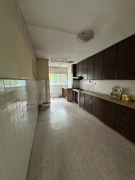 141 Tampines Street 12, 141 Tampines Street 12, Pasir Ris / Tampines, 3 Bedrooms, 1,109 sqft, HDB Flat For Sale, by Siti Nurjana Binte Oyong, 500259459 - Kitchen - PropertyGuru.com.sg