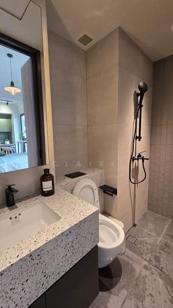 Kallang, Kallang Road, Eunos / Geylang / Paya Lebar, 3 Bedrooms, 200 sqft, Shophouse For Rent, by Claire Loh, 500259461 - Bathroom - PropertyGuru.com.sg