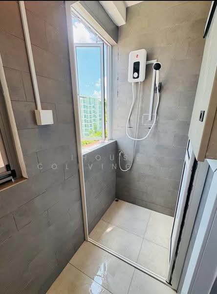 Mackenzie Regency, 33 Mackenzie Road, Orchard / River Valley, Room Rental, 120 sqft, Condominium For Rent, by BUNNY, 500259463 - Bathroom - PropertyGuru.com.sg