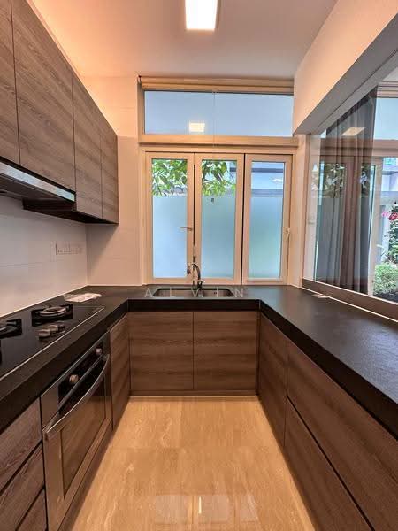 Cabana, 145A Sunrise Terrace, Seletar / Yio Chu Kang, 4 Bedrooms, 3,068 sqft, Cluster House For Sale, by Alvin Tyh, 500259464 - Kitchen - PropertyGuru.com.sg