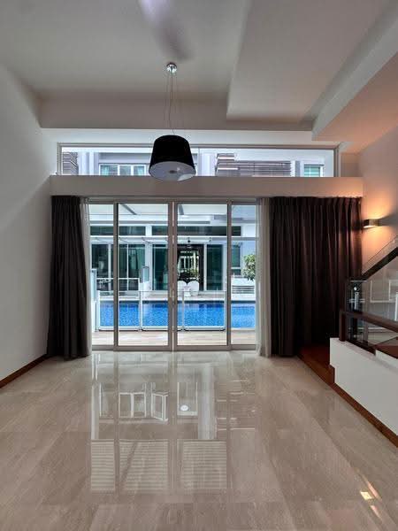 Cabana, 145A Sunrise Terrace, Seletar / Yio Chu Kang, 4 Bedrooms, 3,068 sqft, Cluster House For Sale, by Alvin Tyh, 500259464 - Living Room - PropertyGuru.com.sg
