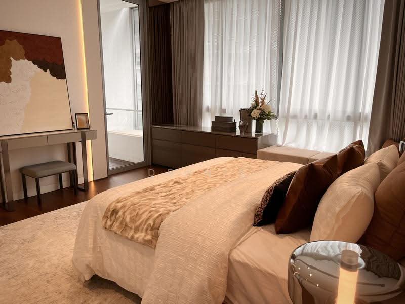 The Oliv @ Balmoral, 11C Balmoral Road, Tanglin / Holland / Bukit Timah, 4 Bedrooms, 3,337 sqft, Apartment For Sale, by Dennis Lim, 500259466 - Bedroom - PropertyGuru.com.sg