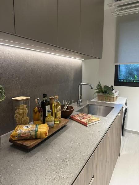 ELTA, 12 Clementi Avenue 1, Buona Vista / West Coast / Clementi New Town, 4 Bedrooms, 1,313 sqft, Condominium For Sale, by Michelle Chew, 500259482 - Kitchen - PropertyGuru.com.sg