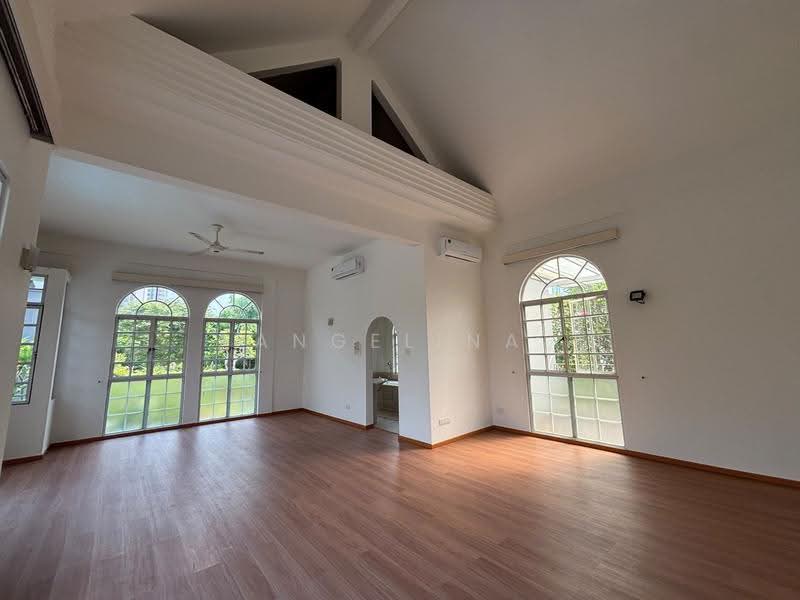 2-Storey Detached Bungalow at District 15, Clacton Road, East Coast / Marine Parade, 6 Bedrooms, 4,150 sqft, Detached House For Rent, by Angelina Tan, 500259485 - Living Room - PropertyGuru.com.sg