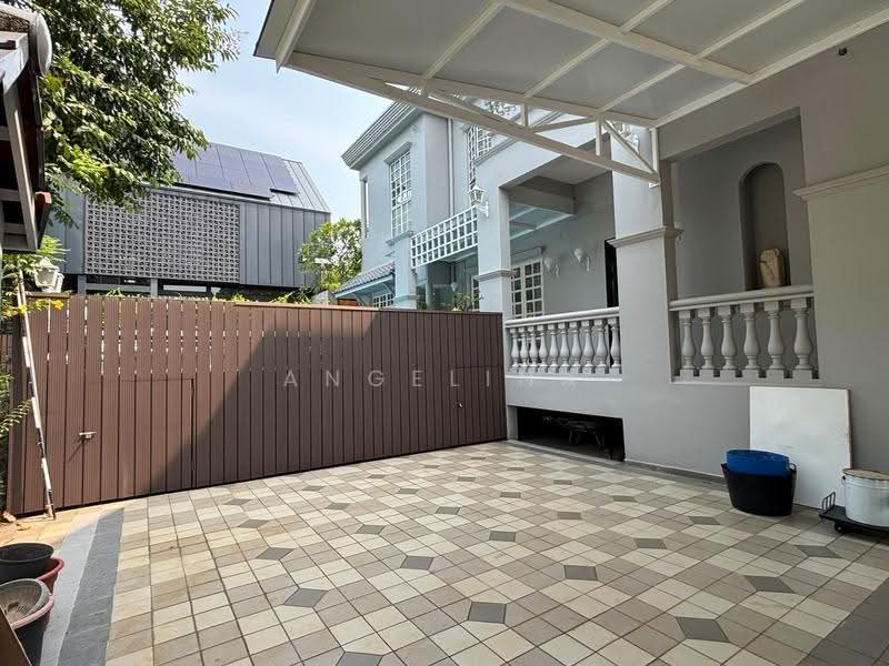 2-Storey Detached Bungalow at District 15, Clacton Road, East Coast / Marine Parade, 6 Bedrooms, 4,150 sqft, Detached House For Rent, by Angelina Tan, 500259485 - Exterior - PropertyGuru.com.sg