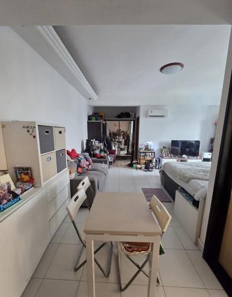 Avila Gardens, 9 Flora Road, Changi Airport / Changi Village, Studio, 603 sqft, Condominium For Sale, by Mo Alkaff, 500259490 - Living Room - PropertyGuru.com.sg