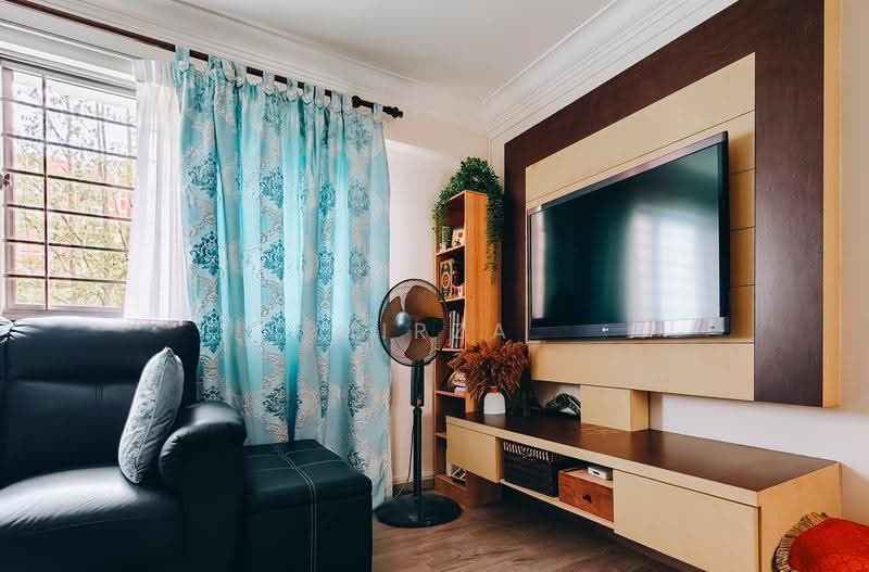 312 Ubi Avenue 1, 312 Ubi Avenue 1, Eunos / Geylang / Paya Lebar, 3 Bedrooms, 904 sqft, HDB Flat For Sale, by Mirza Subari, 500259496 - Living Room - PropertyGuru.com.sg