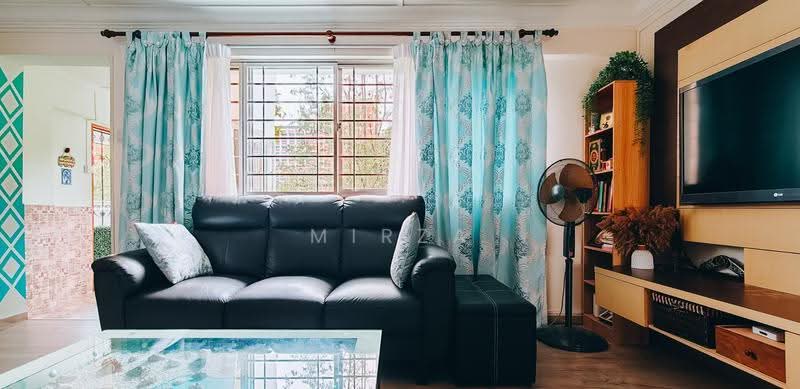 312 Ubi Avenue 1, 312 Ubi Avenue 1, Eunos / Geylang / Paya Lebar, 3 Bedrooms, 904 sqft, HDB Flat For Sale, by Mirza Subari, 500259496 - Living Room - PropertyGuru.com.sg