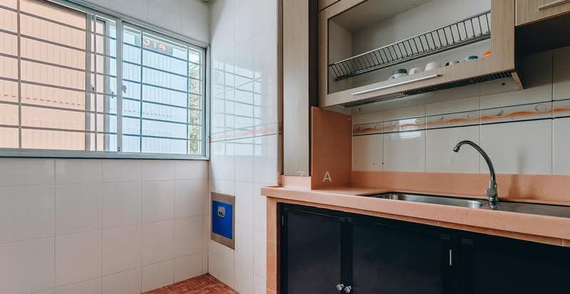 312 Ubi Avenue 1, 312 Ubi Avenue 1, Eunos / Geylang / Paya Lebar, 3 Bedrooms, 904 sqft, HDB Flat For Sale, by Mirza Subari, 500259496 - Kitchen - PropertyGuru.com.sg