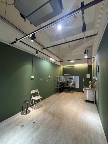 East Village, 430 Upper Changi Road, Bedok / Upper East Coast, 205 sqft, Mall Shop For Sale, by Alize Ng, 500259500 - CommercialGuru.com.sg