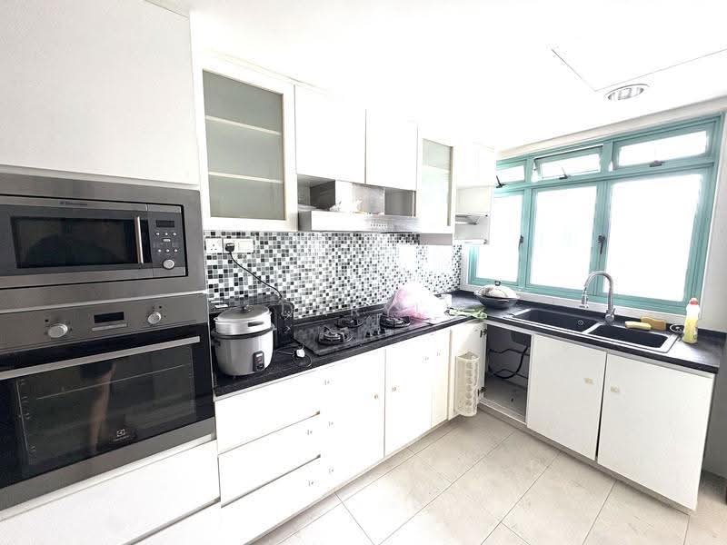 Ballota Park Condo, 162 Mariam Way, Changi Airport / Changi Village, Room Rental, 80 sqft, Condominium For Rent, by Daryl Wong, 500259518 - Kitchen - PropertyGuru.com.sg