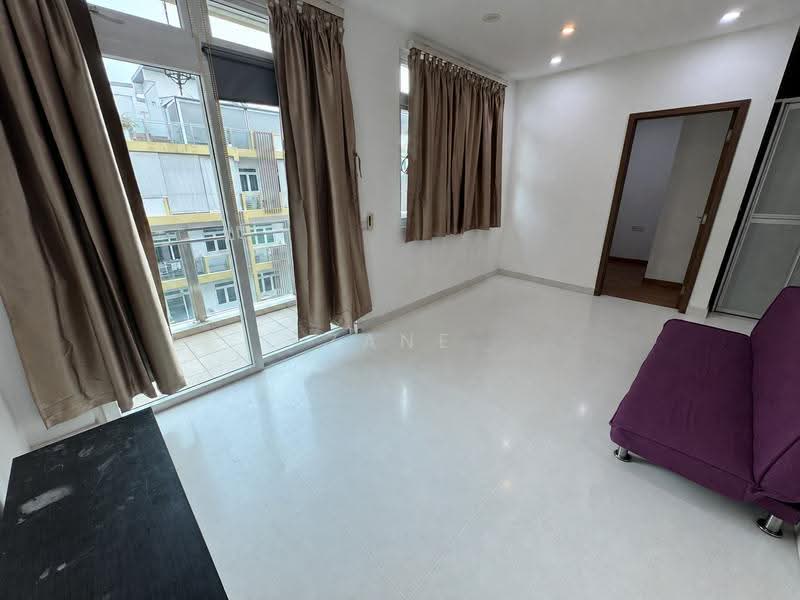 Parc Rosewood, 89 Rosewood Drive, Admiralty / Woodlands, 1 Bedroom, 650 sqft, Condominium For Rent, by Zane Soo 苏昱能, 500259522 - Living Room - PropertyGuru.com.sg
