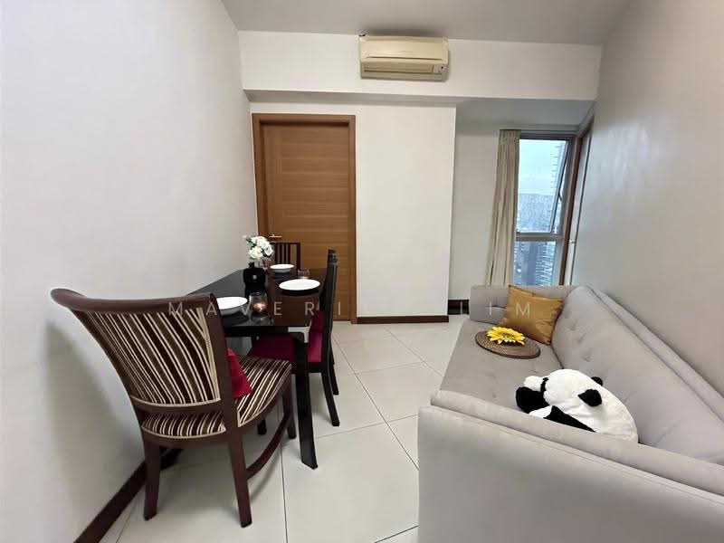 The Sail @ Marina Bay, 6 Marina Boulevard, Boat Quay / Raffles Place / Marina, 3 Bedrooms, 1,313 sqft, Condominium For Sale, by Maverick Lim, 500259532 - Dining Room - PropertyGuru.com.sg