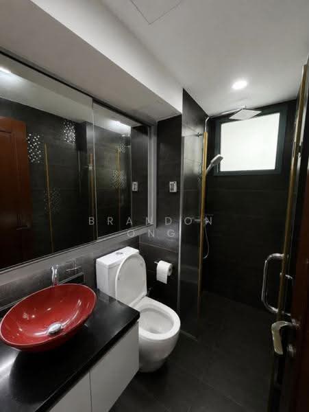 Palm Gardens, 3 Hong San Walk, Dairy Farm / Bukit Panjang / Choa Chu Kang, 3 Bedrooms, 1,216 sqft, Condominium For Sale, by Brandon Ong Ngiap Zhung (BONZ), 500259541 - Bathroom - PropertyGuru.com.sg