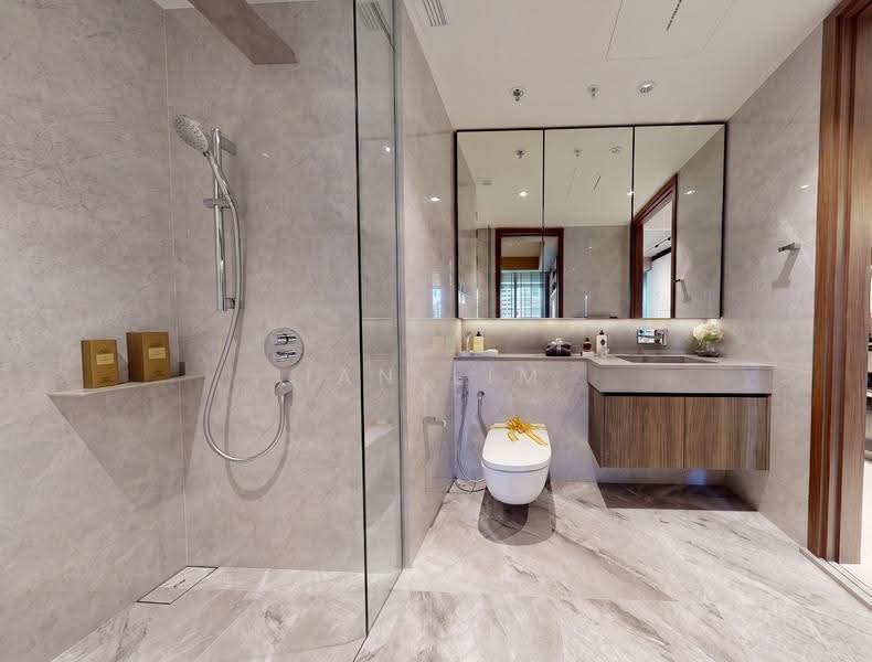 CanningHill Piers, 177 River Valley Road, City Hall / Clarke Quay, 1 Bedroom, 474 sqft, Condominium For Sale, by Ian Lim, 500259545 - Bathroom - PropertyGuru.com.sg
