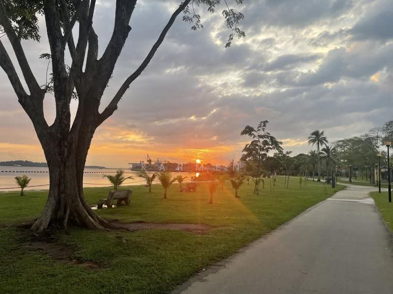 Sea Horizon, 1 Pasir Ris Rise, Pasir Ris / Tampines, 3 Bedrooms, 1,249 sqft, Executive Condominium For Sale, by Karmen Seam, 500259547 - Exterior - PropertyGuru.com.sg