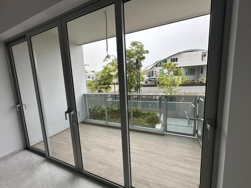 Grand Dunman, 18 Dunman Road, East Coast / Marine Parade, 4 Bedrooms, 1,421 sqft, Condominium For Rent, by Jacent Jj Ong, 500259558 - Balcony - PropertyGuru.com.sg