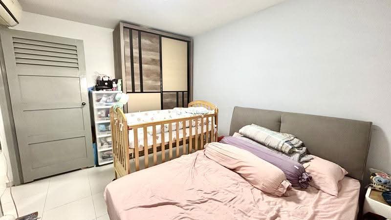 13 Lorong 7 Toa Payoh, 13 Lorong 7 Toa Payoh, Balestier / Toa Payoh, 2 Bedrooms, 710 sqft, HDB Flat For Sale, by Kenn Chu, 500259581 - Bedroom - PropertyGuru.com.sg