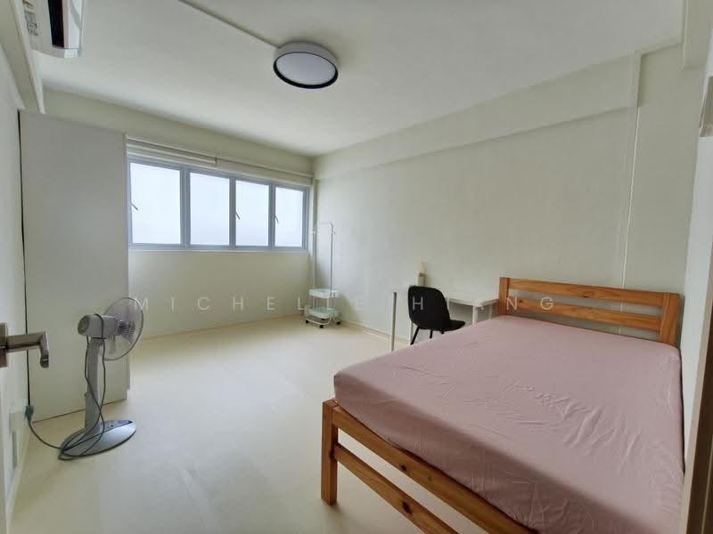 409 Pandan Gardens, 409 Pandan Gardens, Boon Lay / Jurong / Tuas, Room Rental, 10 sqft, HDB Flat For Rent, by Michelle Hiang, 500259597 - Bedroom - PropertyGuru.com.sg