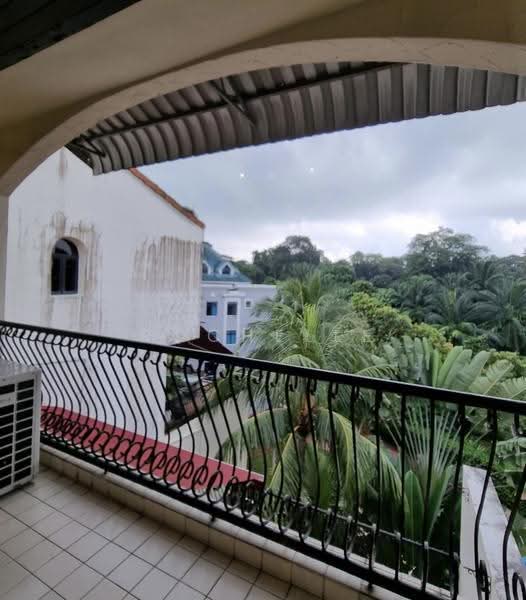 Point Loma, 30 Shelford Road, Newton / Novena, 4 Bedrooms, 322 sqft, Apartment For Rent, by Rochelle De S Meegolle, 500259601 - Balcony - PropertyGuru.com.sg