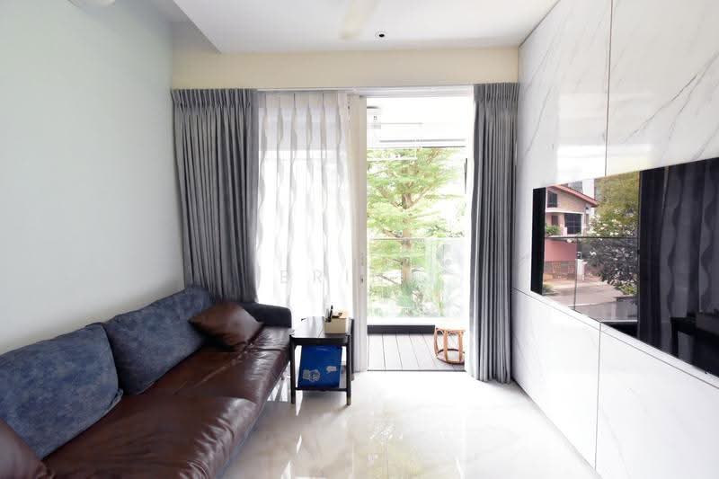 Whitescape, 88 Lorong N Telok Kurau, East Coast / Marine Parade, 2 Bedrooms, 667 sqft, Condominium For Rent, by Brina Lee, 500259609 - Living Room - PropertyGuru.com.sg