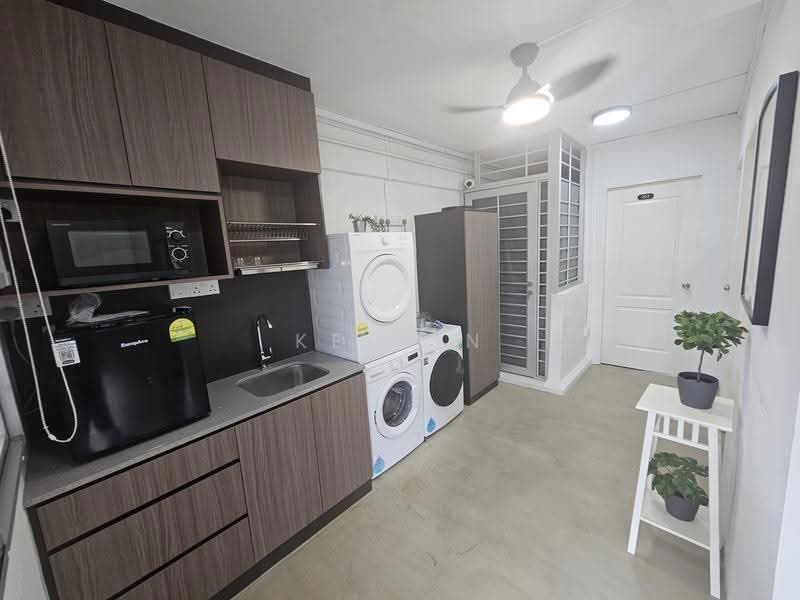 57 New Upper Changi Road, 57 New Upper Changi Road, Bedok / Upper East Coast, Room Rental, 120 sqft, HDB Flat For Rent, by Kelvin Ho, 500259611 - Interior - PropertyGuru.com.sg