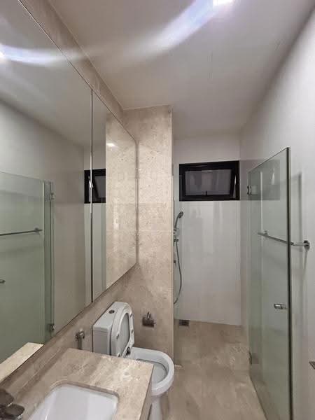 Eco Sanctuary, 65 Chestnut Avenue, Dairy Farm / Bukit Panjang / Choa Chu Kang, 2 Bedrooms, 667 sqft, Condominium For Rent, by Wes Zhang, 500259616 - Bathroom - PropertyGuru.com.sg
