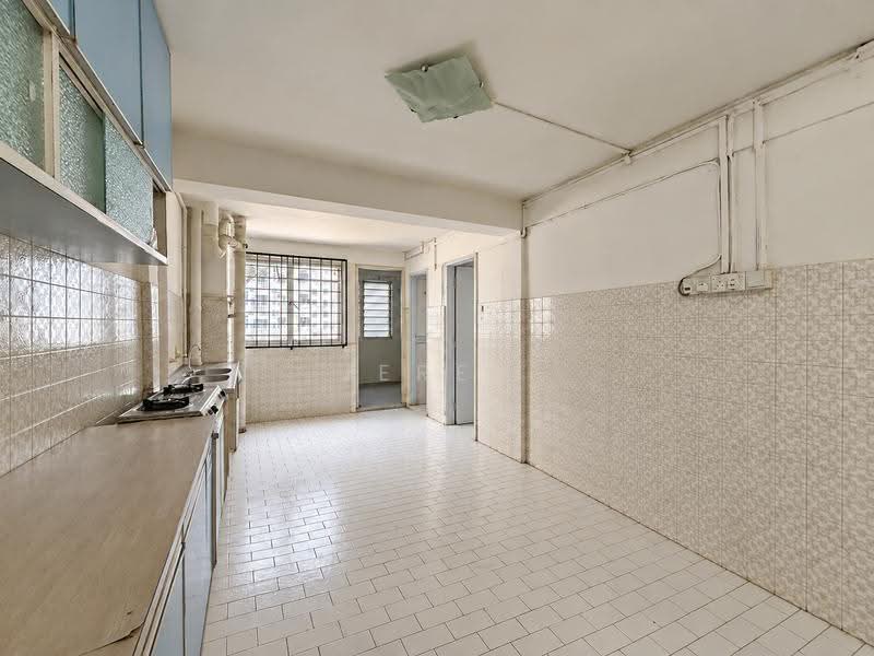 67 Marine Drive, 67 Marine Drive, East Coast / Marine Parade, 2 Bedrooms, 818 sqft, HDB Flat For Sale, by Jerez Amsyar, 500259632 - Kitchen - PropertyGuru.com.sg
