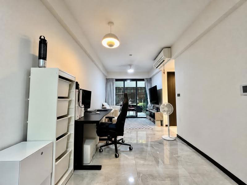 Lake Grande, 10 Jurong Lake Link, Boon Lay / Jurong / Tuas, 2 Bedrooms, 883 sqft, Condominium For Rent, by Louis Ang 洪家豪, 500259640 - PropertyGuru.com.sg