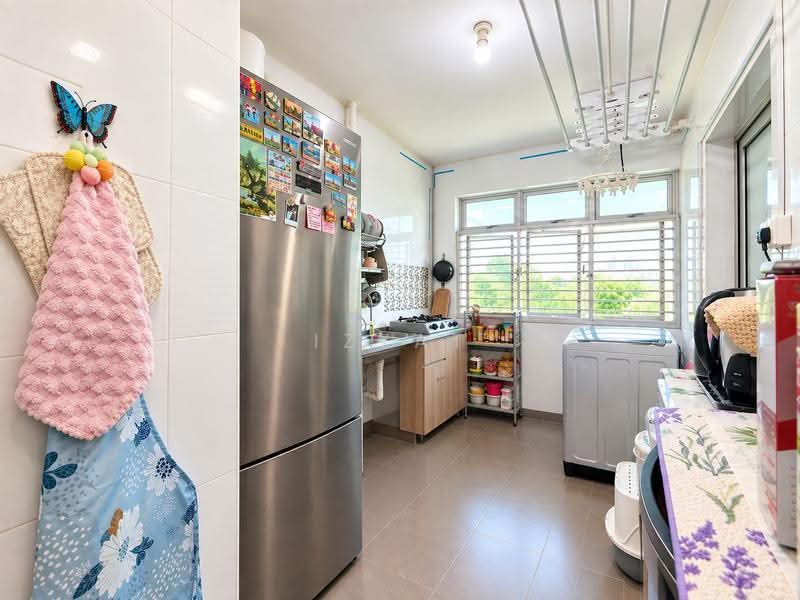 130A Canberra Crescent, 130A Canberra Street, Sembawang / Yishun, 1 Bedroom, 506 sqft, HDB Flat For Sale, by Izzat Isa, 500259648 - Kitchen - PropertyGuru.com.sg