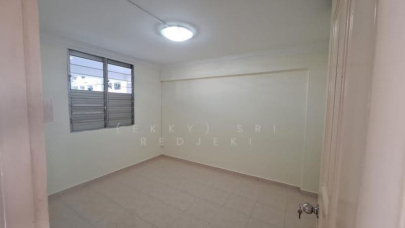 1 Lorong 7 Toa Payoh, 1 Lorong 7 Toa Payoh, Balestier / Toa Payoh, 2 Bedrooms, 720 sqft, HDB Flat For Sale, by (Ekky) Sri Redjeki Widjaja, 500259659 - Interior - PropertyGuru.com.sg
