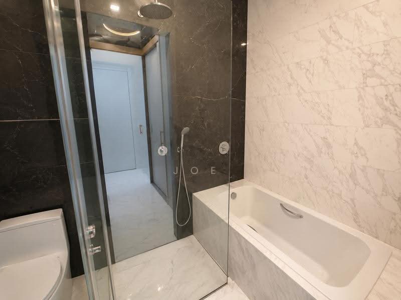 CHEAP ONE BEDDER WITH HIGH RENTAL YIELD, Dairy Farm / Bukit Panjang / Choa Chu Kang, 1 Bedroom, 614 sqft, Condominium For Sale, by Joe Nah, 500259682 - Bathroom - PropertyGuru.com.sg