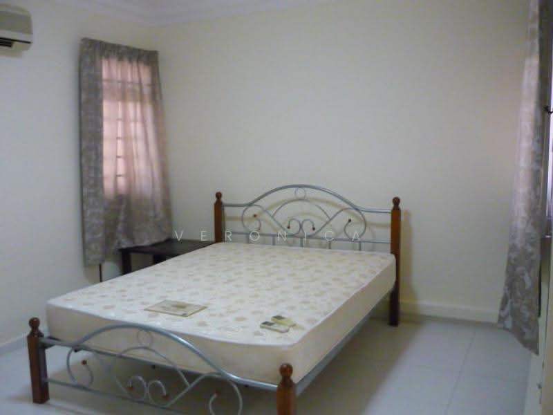 202B Sengkang East Road, 202B Sengkang East Road, Hougang / Punggol / Sengkang, 4 Bedrooms, 1,399 sqft, HDB Flat For Rent, by Veronica Fong, 500259690 - Bedroom - PropertyGuru.com.sg