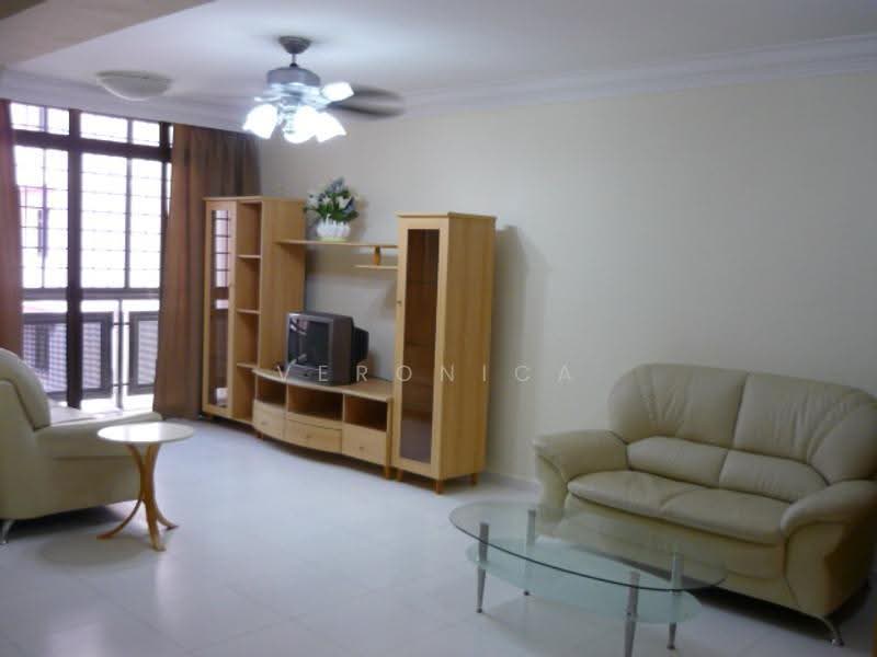 202B Sengkang East Road, 202B Sengkang East Road, Hougang / Punggol / Sengkang, 4 Bedrooms, 1,399 sqft, HDB Flat For Rent, by Veronica Fong, 500259690 - Living Room - PropertyGuru.com.sg