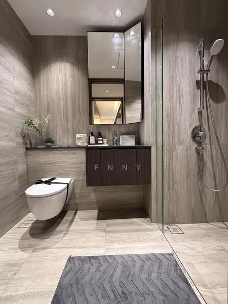 Sora, 73/74/76/78 Yuan Ching Road, Boon Lay / Jurong / Tuas, 5 Bedrooms, 1,679 sqft, Condominium For Sale, by Kenny Teo, 500259699 - Bathroom - PropertyGuru.com.sg