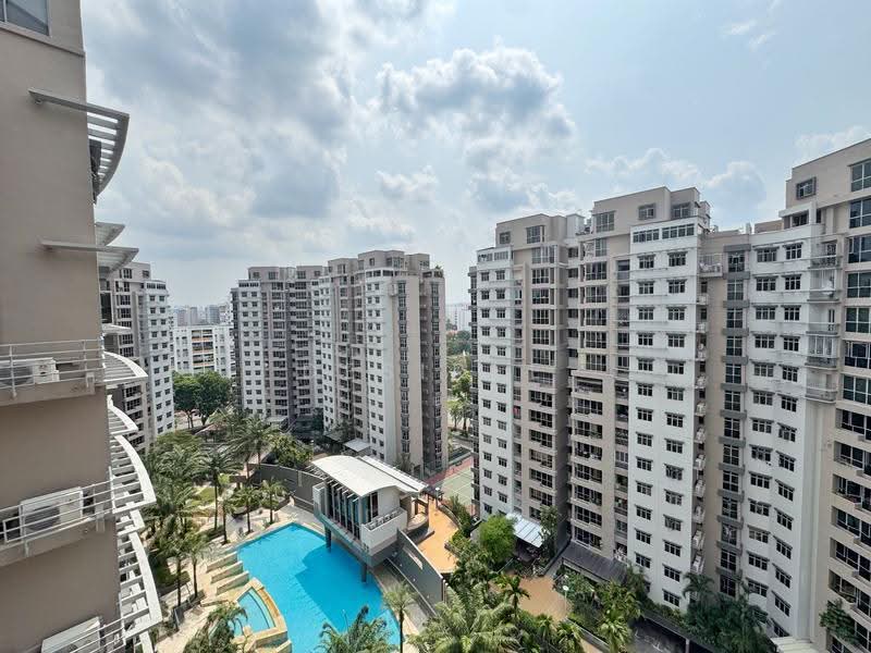 The Florida, 78 Hougang Avenue 7, Hougang / Punggol / Sengkang, 3 Bedrooms, 1,323 sqft, Condominium For Sale, by Desiree Leung, 500259710 - Living Room View - PropertyGuru.com.sg
